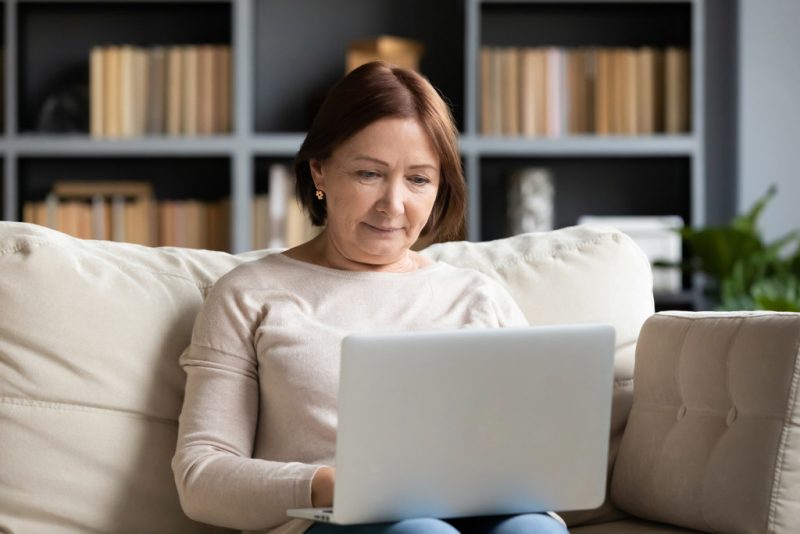No importa la edad para estudiar en línea